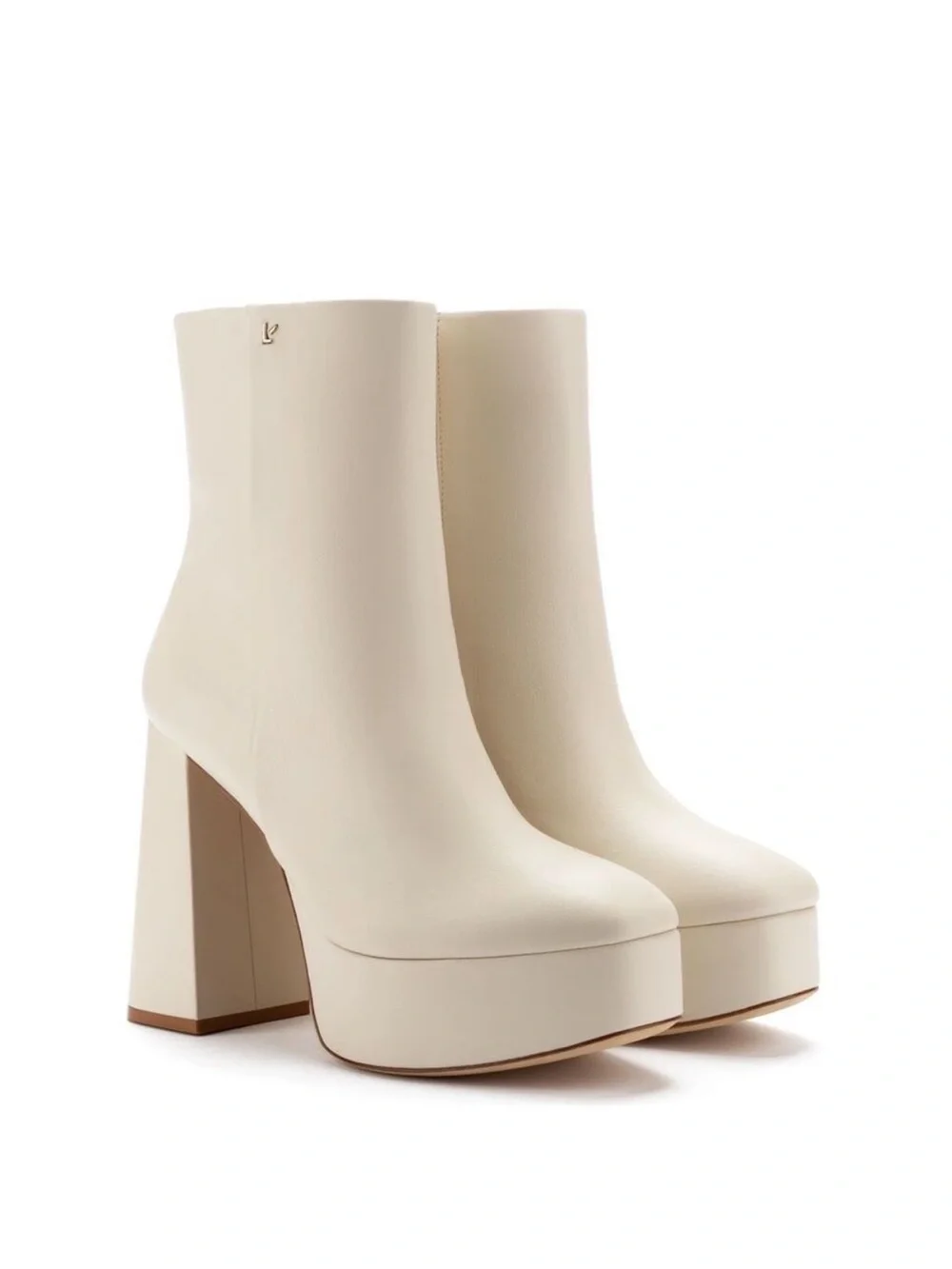 Larroude Dolly Boot in Kid Skin Ivory Brand NEW w Box & Dustbags/Packaging